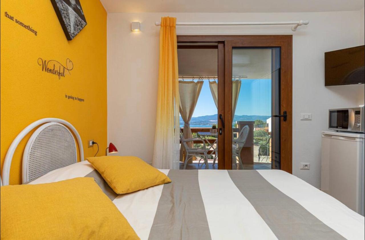 Casa Sharon Appartamento Vista Mare Ad Ольбия Экстерьер фото